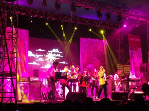 Amit Trivedi with his entourage.